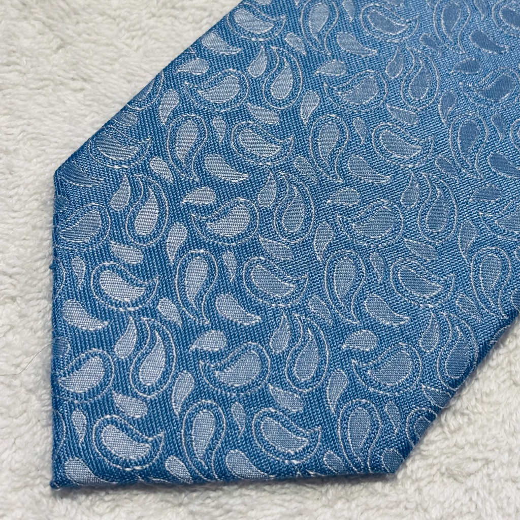 Brand New Stylish Tie By Paul Malone Palm Beach Brand New Stylish Tie By Paul Malone Palm Beach